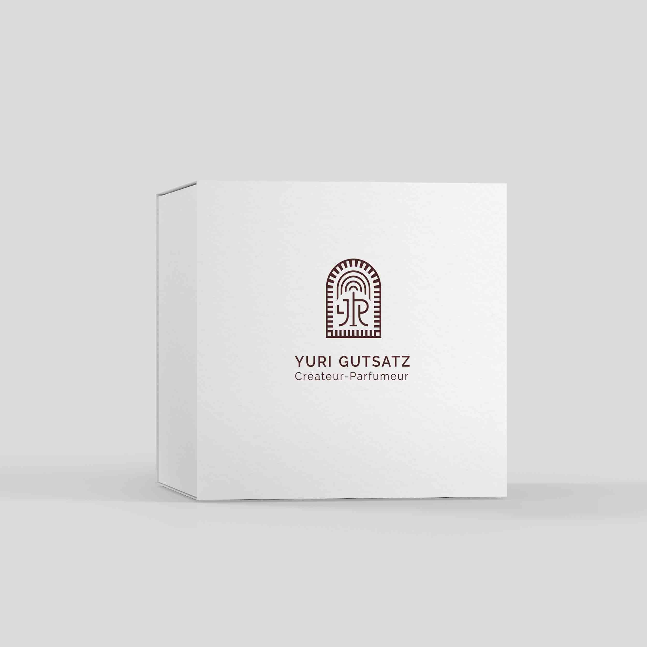 Cuir de Russie Candle
